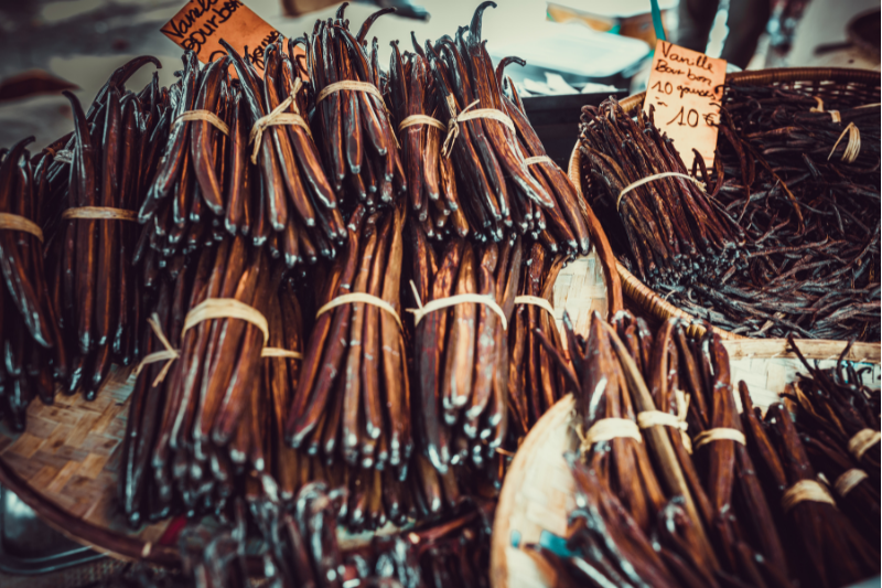 Where to Buy HighQuality Bulk Vanilla Beans Plus Storage Tips Vanilla Bean Kings