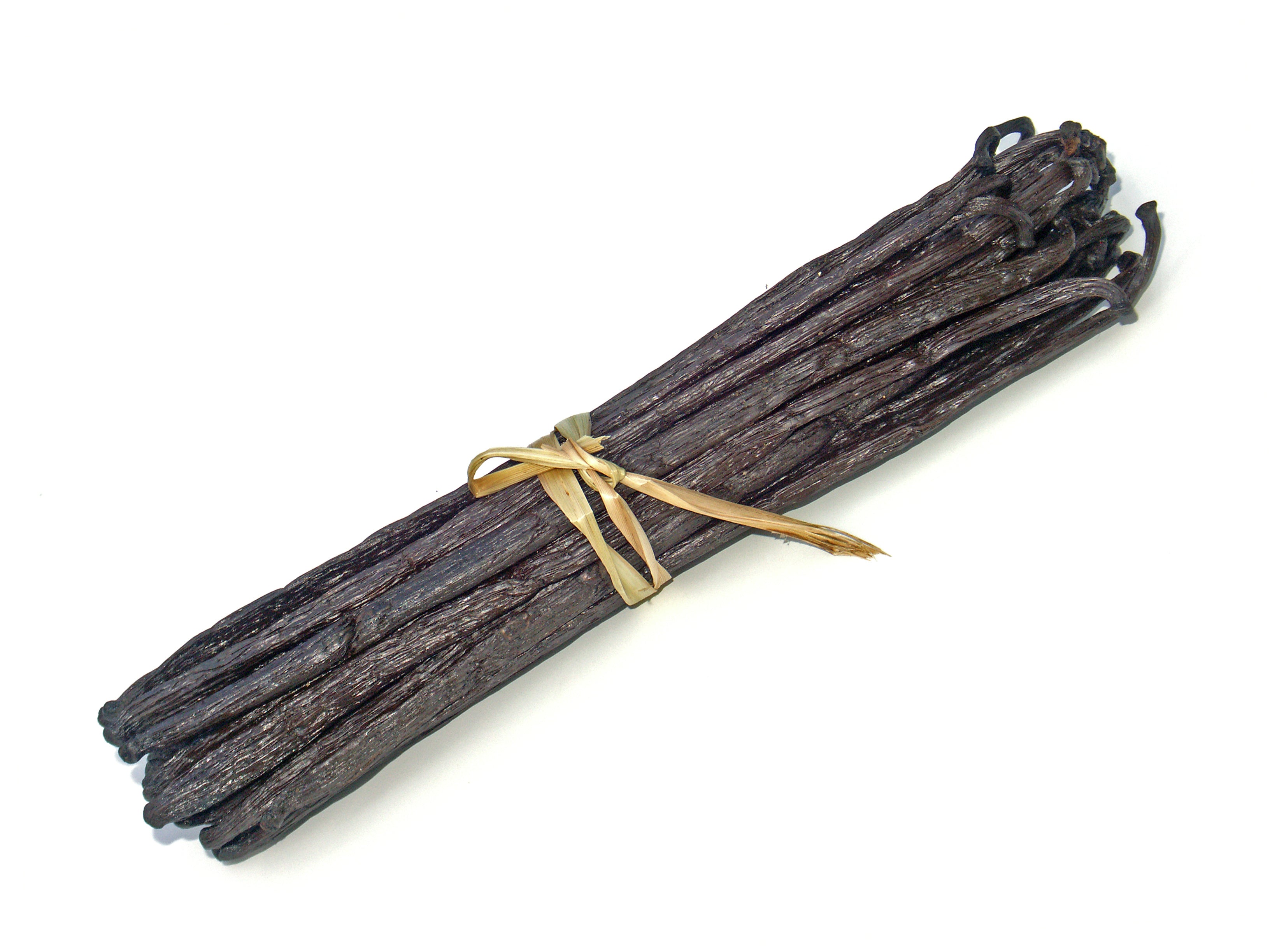 bundle of tanzania vanilla beans